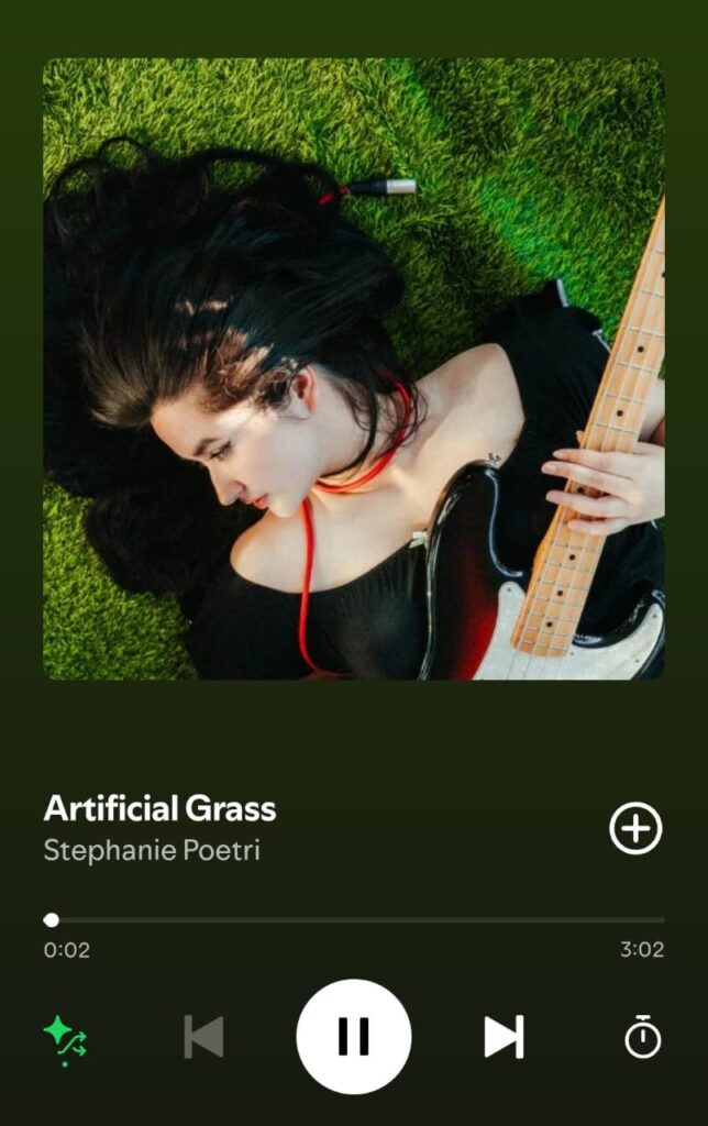 Gambar Lagu Articial Grass Dari Stephanie Poetri di Spotify_BacaTulisanku